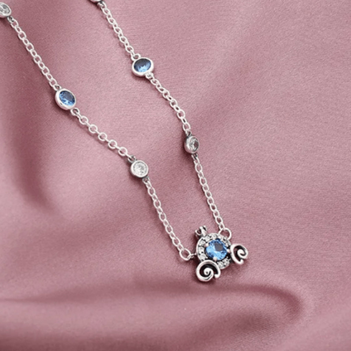 Collar Carruaje de Cenicienta ✨👑