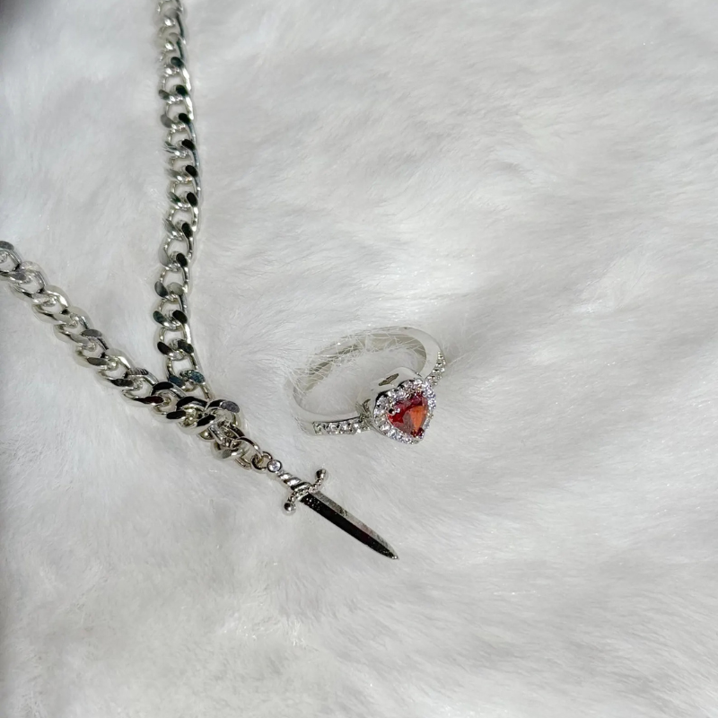 Conjunto Anillo y Pulsera «Corazón y Espada» de Blancanieves ❤️⚔️✨