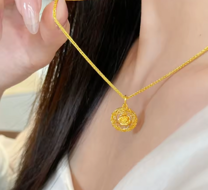 Collar Rosa Encantada de Bella - Edición Magia en Oro de 24K 🌹✨👑