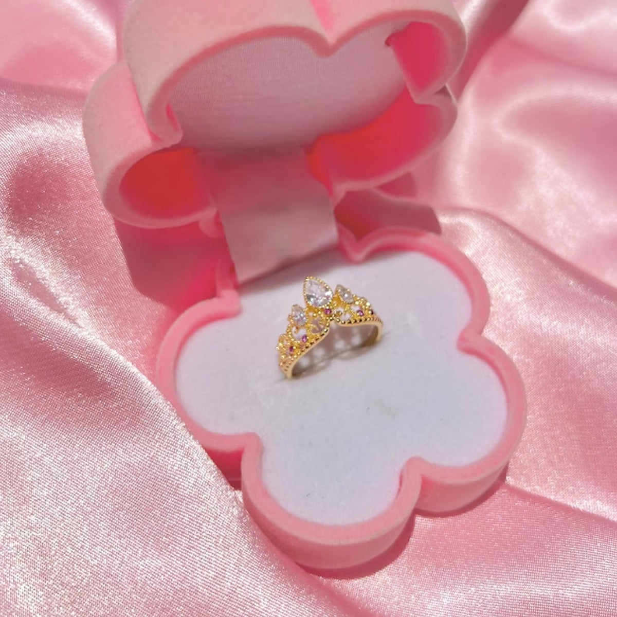 Anillo Corona de Rapunzel - Edición Dorada Ajustable 👑✨